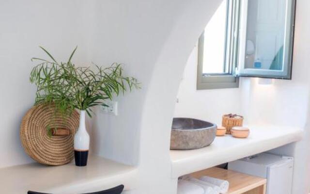 Liontari Home