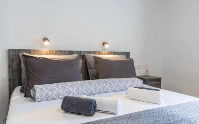 Apinelo Port Rooms