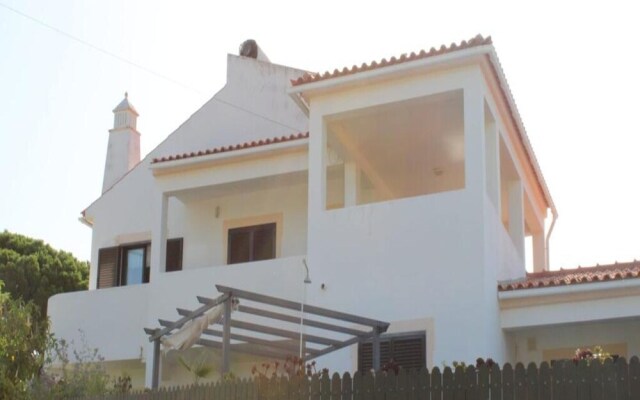 Villa com Piscina, Algarve Izibookings