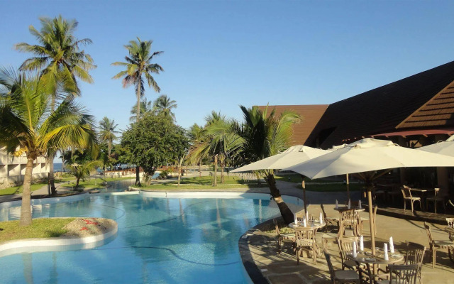 Amani Tiwi Beach Resort