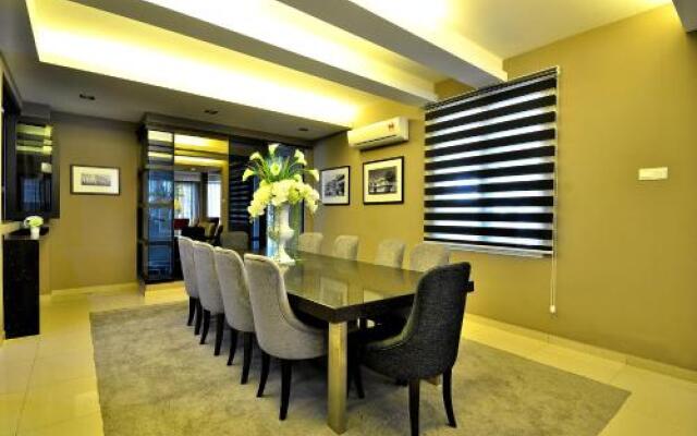 Plumeria Luxury Service Villa