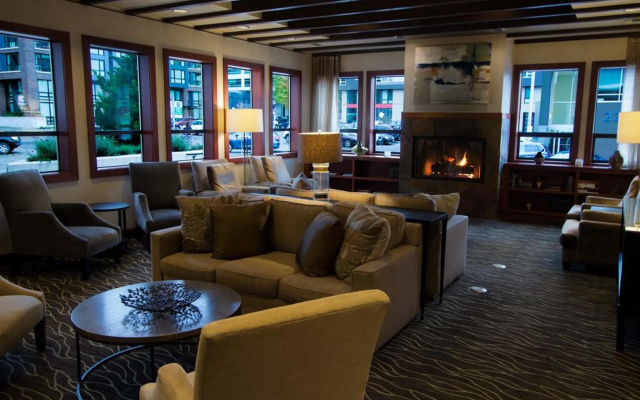 Best Western Plus Executive Inn