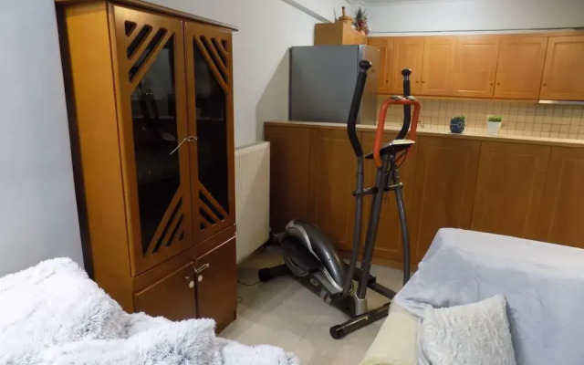 Natalys 2 Bd Gorgeous Apt in Volos