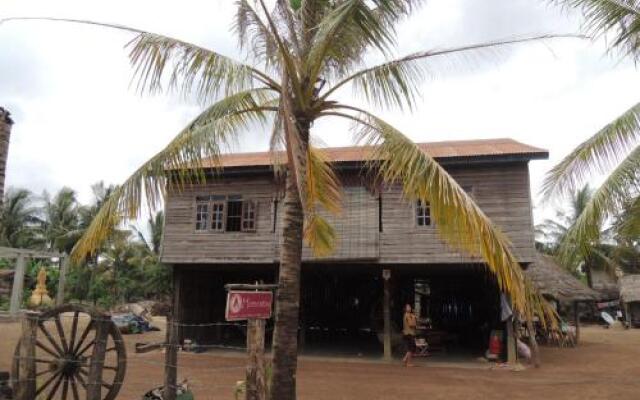Siev Sem and Nil Loeun Homestay