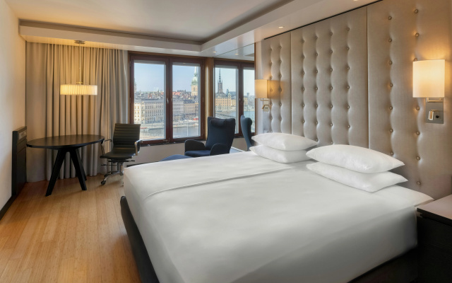 Hilton Stockholm Slussen - Image 6