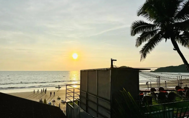 Cocos Beach Resort