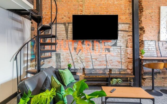 Parc Avenue Hostel