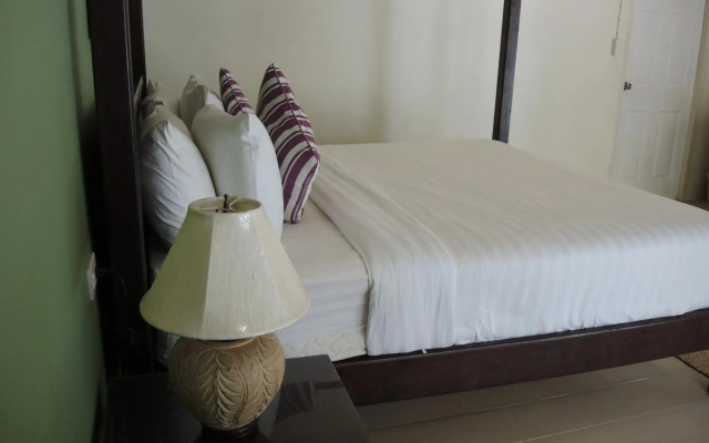 The C Samet Beach Resort