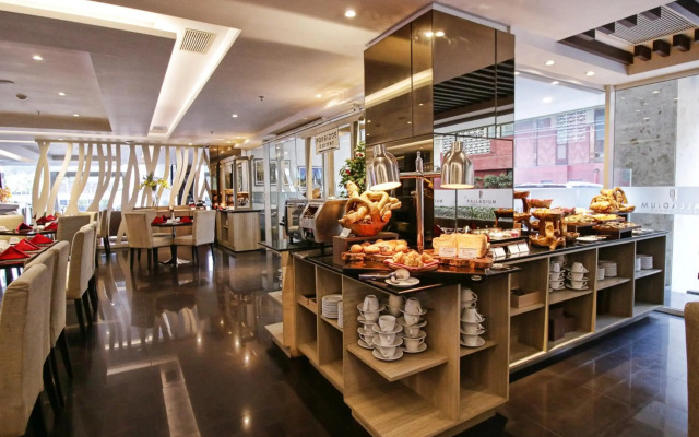 Platinum Adisucipto Hotel & Conference