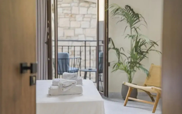 Achatis Suites