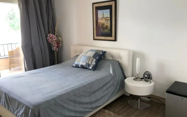 Room "golden Mile Marbella"