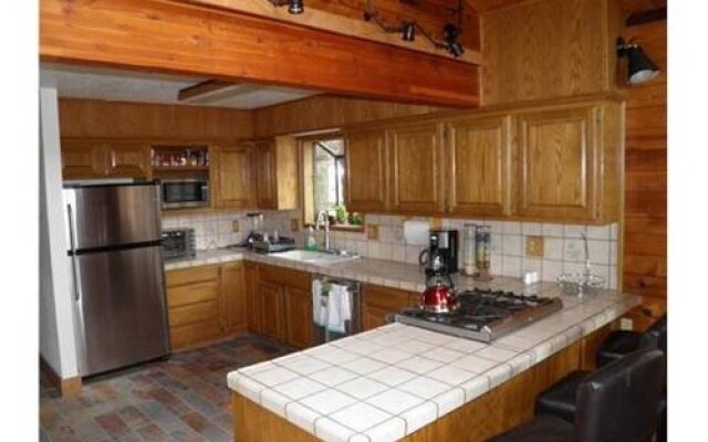 1840 Crystal Air Drive
