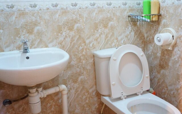 Yue Ka Hotel - 52-54 Argyle Street