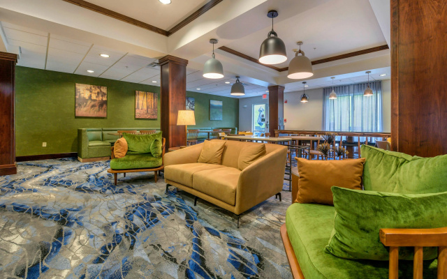 Fairfield Inn & Suites by Marriott Slippery Rock