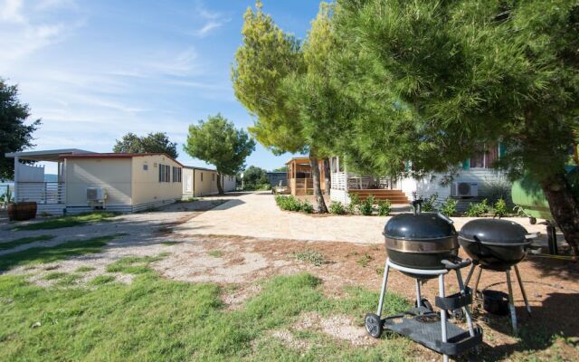 Mobile Home Frangipani 1