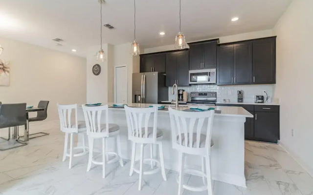 560pb- The Retreat at Championsgate