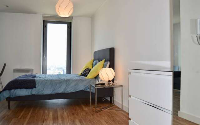 Modern Studio Apartment in Media City