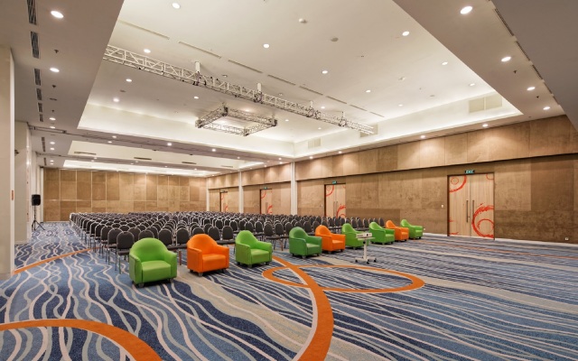 HARRIS Hotel & Conventions Kelapa Gading Jakarta
