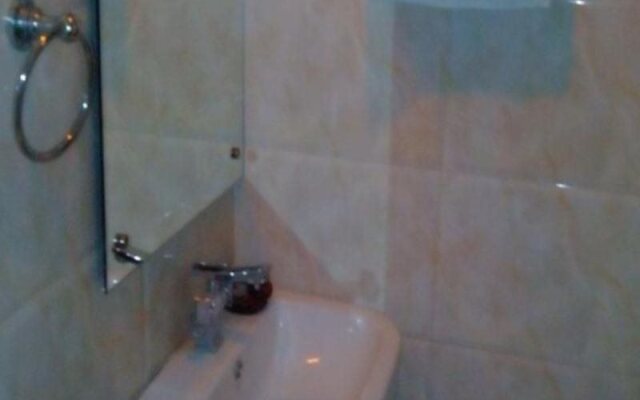 Hotel R K International