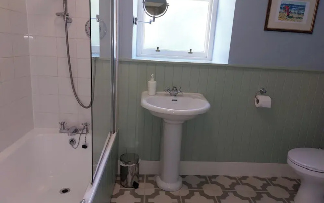 Upper West Wing Flat - Tarvit