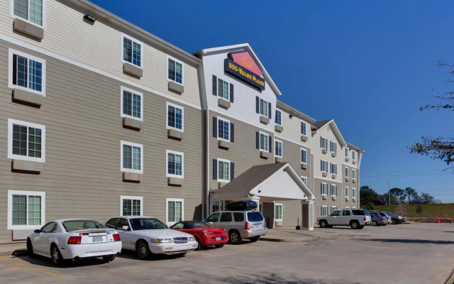 WoodSpring Suites Mobile