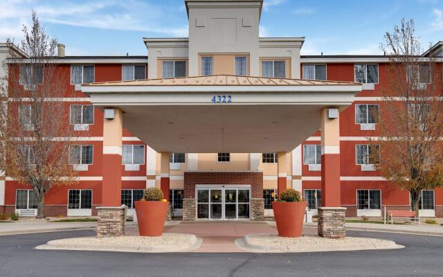 Holiday Inn Express Hotel & Suites St. Cloud, an IHG Hotel