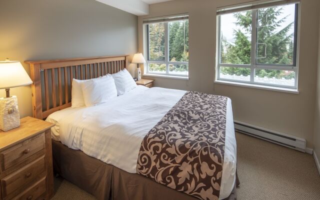 Whistler Town Plaza