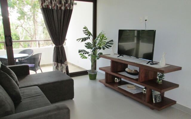 Paraiso Maya Luxury Resort