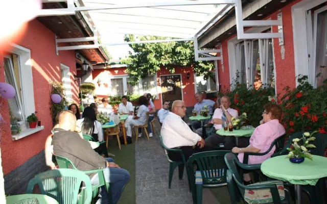 Pension Hollyday