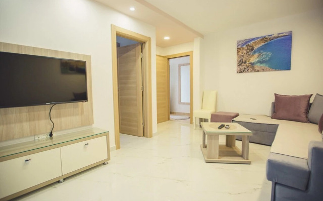 Nino Superior, One Bedroom Apartment With Terrace No.2