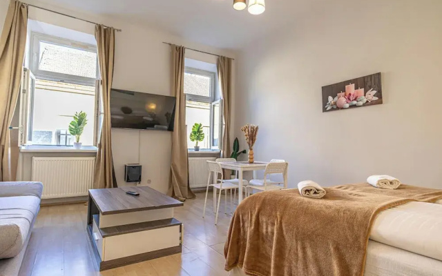 1BR Apt Smart TV Fully Equipped Longstay