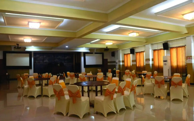 Mcm Hotel Wisata Bojonegoro