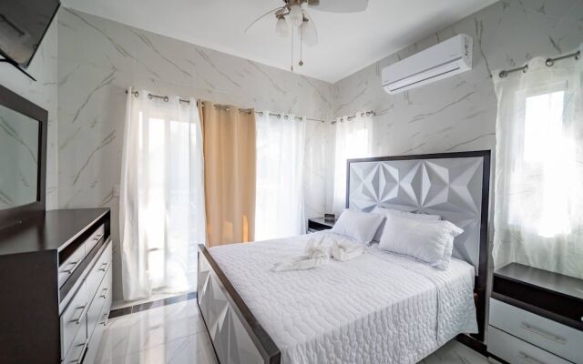 8br Private Villa In Sosúa - 2 Mins From Nightlife