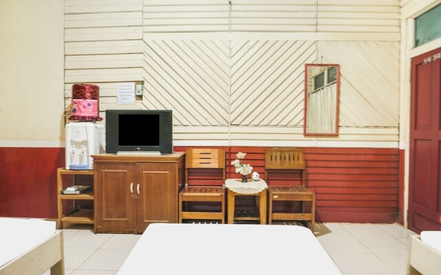 Hotel O Anggrek Daqu Syariah Kapuas