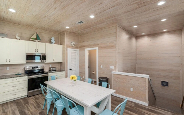 An Exclusive Waterfront Property