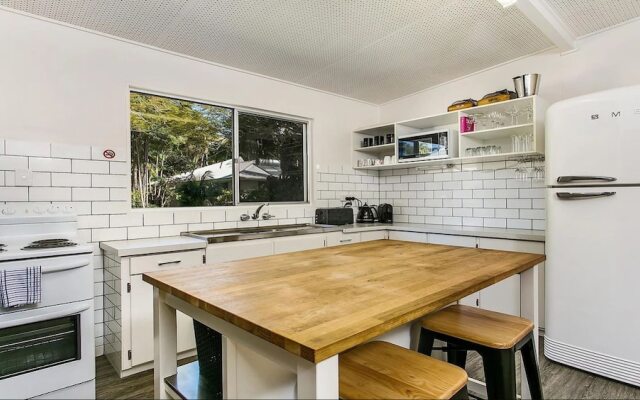 Your Luxury Escape - Bungalow 8
