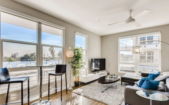 Mission Bay Apartments By Barsala