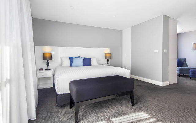 Canberra Rex Hotel and Serviced Apartments