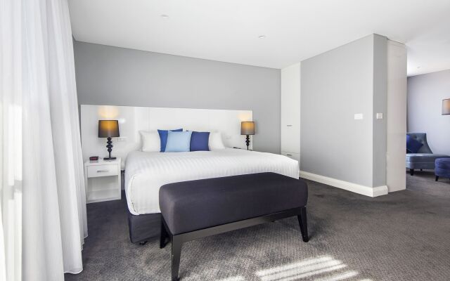 Canberra Rex Hotel & Serviced Apartments