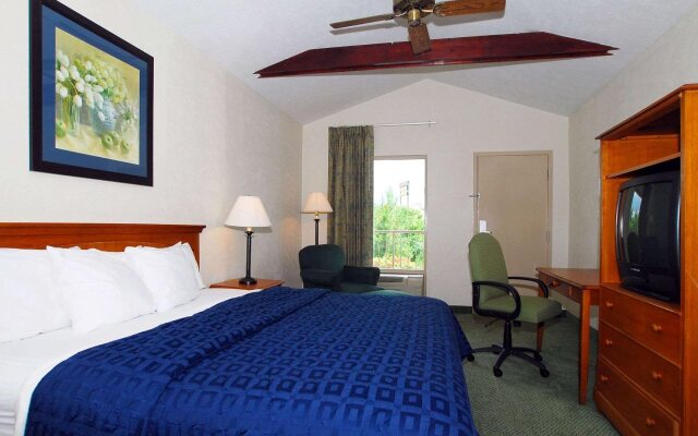 Comfort Suites