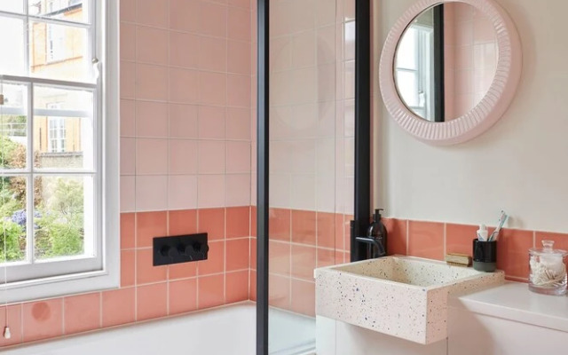 JOIVY Stylish 2-Bed House W/ Private Garden In Hackney