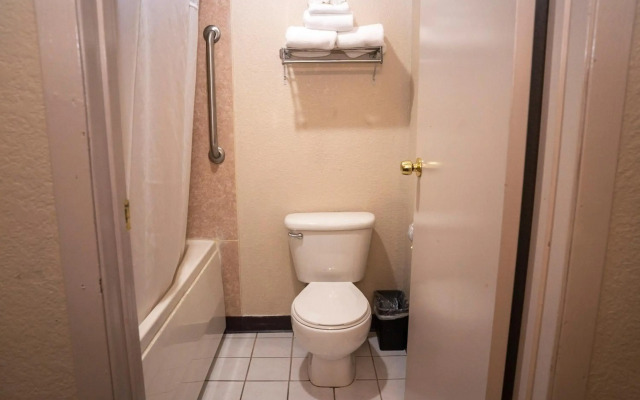 Americas Best Value Inn Lynnwood Seattle