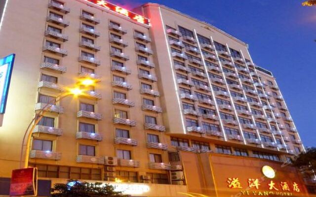 Yiyang Hotel