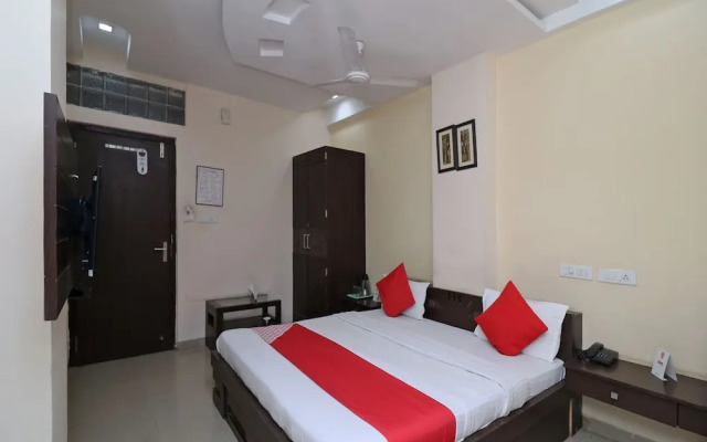 OYO 22872 Hotel Shivam Fort View