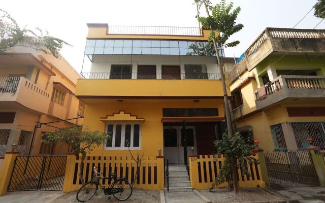 Oyo 28019 Surya Guest House