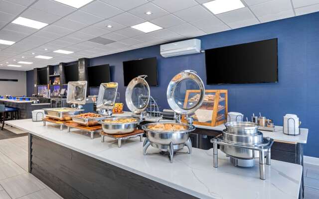 Clarion Hotel Conference Center Lexington North