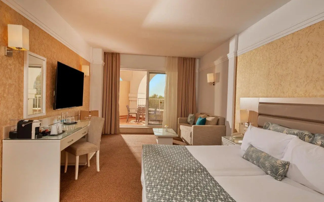 Dreams Sunny Beach Resort & Spa