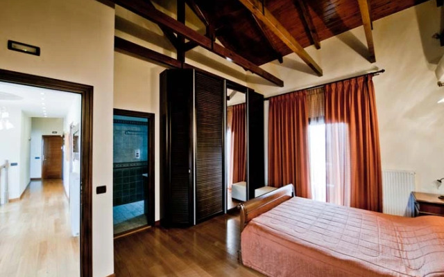 Villa Theano