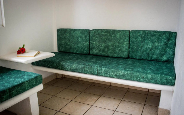 Suites & Hotel Punta Esmeralda