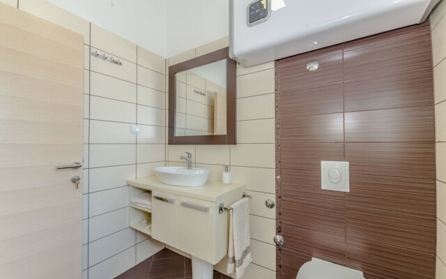 Villa Lusia - Modern villa with pool